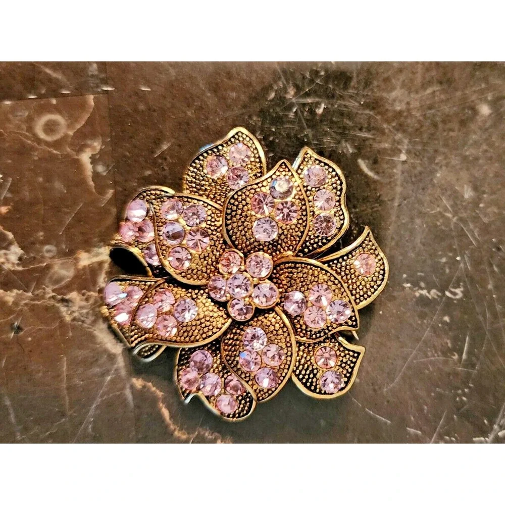 Vintage Briliant Pink Rhinestone Flower Brooch